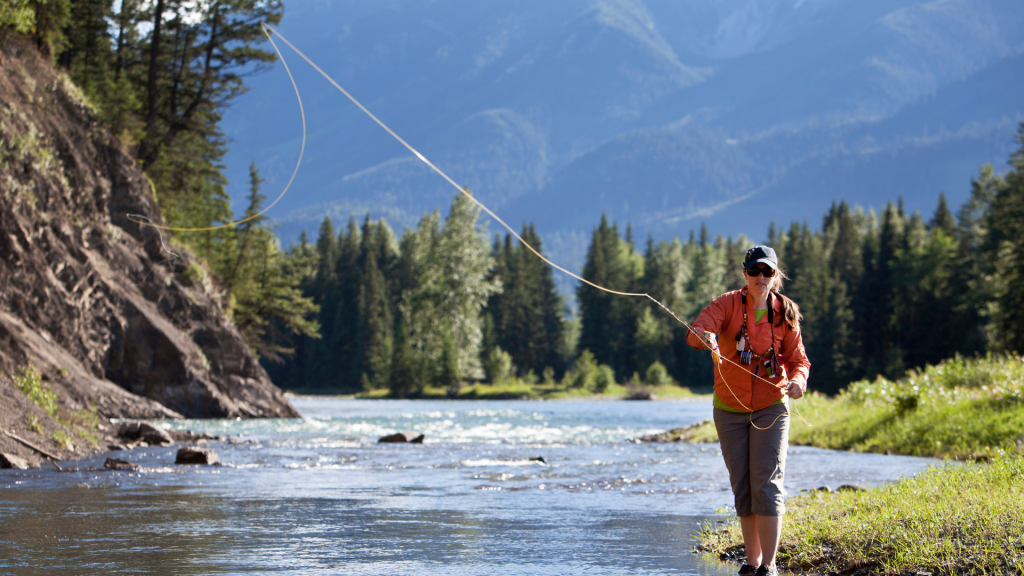 How To Cast A Fly Fishing Rod: 15 Essential Tips